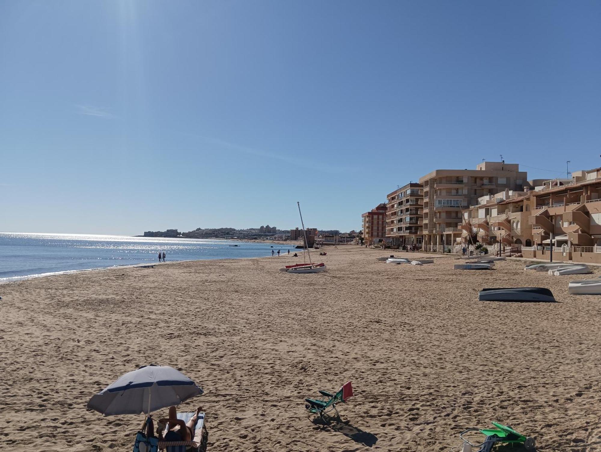 Bonito Apartamento 150 M De La Playa La Mata 拉马他 外观 照片
