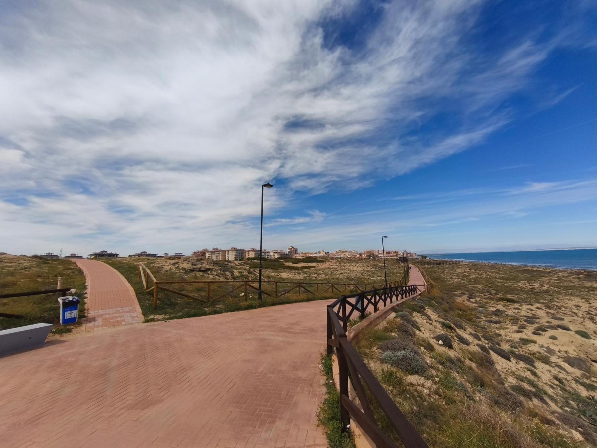 Bonito Apartamento 150 M De La Playa La Mata 拉马他 外观 照片